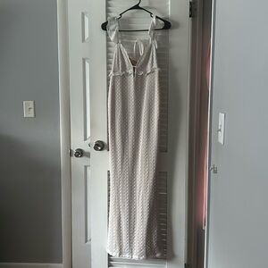 Lace maternity dress